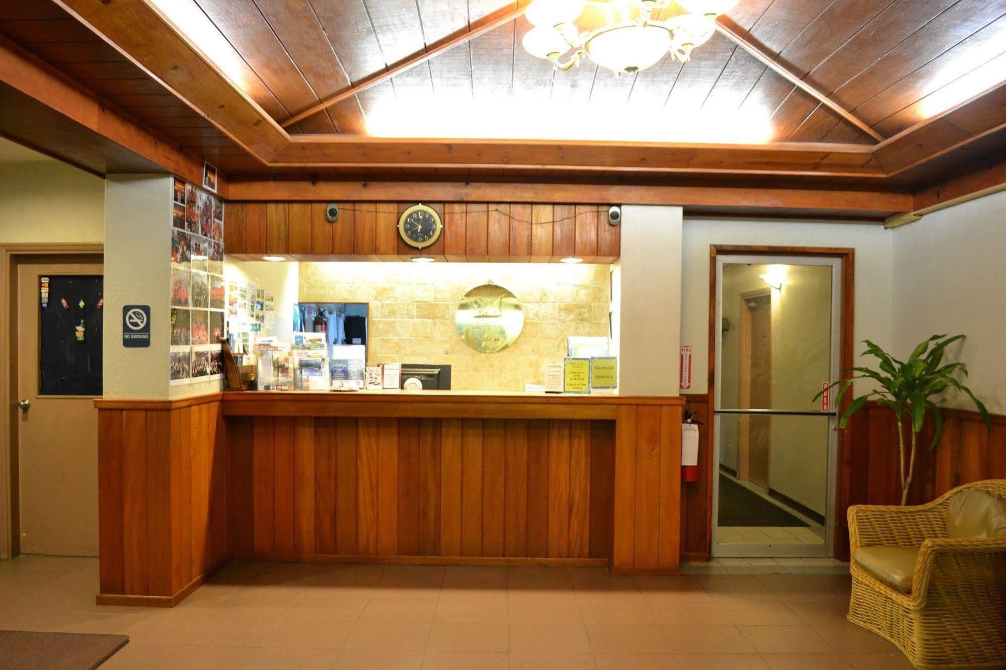 Hotel West Plaza By The Sea Koror Exterior foto